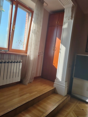 Купить квартиру в Москве. Вариант № 2349597, 20, площадь - квм, цена 72000000.0000 рублей