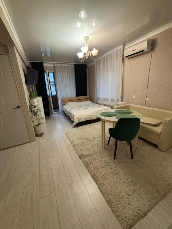 Купить однокомнатную квартиру в Краснодаре. Вариант № 9456906, 1, площадь -  квм, цена 5190000 рублей