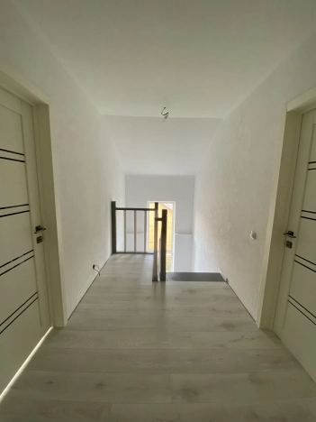 Купить дом в Калуге. Вариант № 1783874, 12, площадь -  квм, цена 9400000 рублей