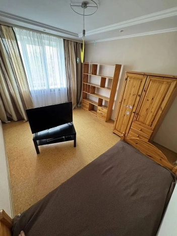 Купить трехкомнатную квартиру в районе Кировский в Ростове-на-Дону. Вариант № 2675011, 7, площадь -  квм, цена 12999999 рублей