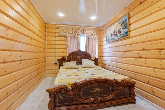 Купить дом в Санкт-Петербурге. Вариант № 9538, 27, площадь -  квм, цена 29990000 рублей