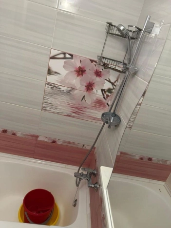 Купить однокомнатную квартиру на вторичке на улице Нижняя Красносельская в Москве. Вариант № 10493805, 10, площадь -  квм, цена 8800000 рублей