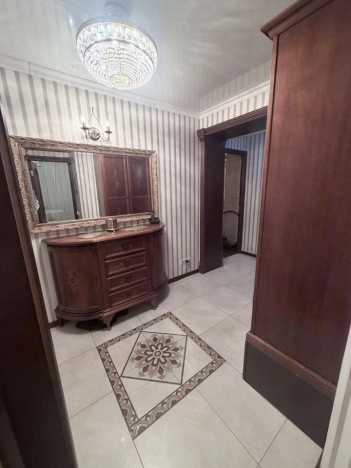 Купить квартиру в Москве. Вариант № 10100015, 3, площадь - квм, цена 22000000 рублей