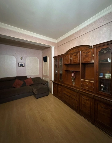 Купить квартиру в Москве. Вариант № 7800720, 4, площадь - квм, цена 27900000 рублей
