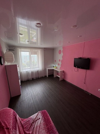 Купить двухкомнатную квартиру на улице Линейная в Новосибирской области. Вариант № 9223343, 7, площадь -  квм, цена 7800000 рублей