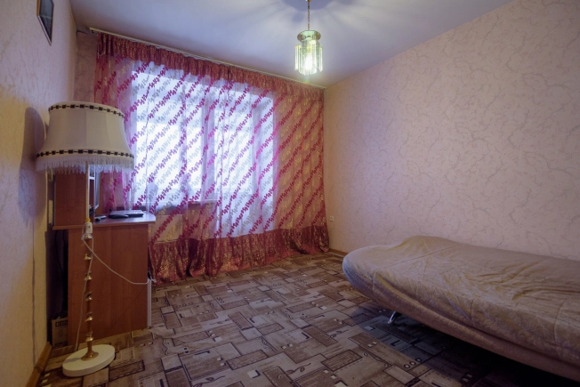 Купить трехкомнатную квартиру в районе Ленинский в Новосибирске. Вариант № 8865194, 13, площадь -  квм, цена 8500000 рублей