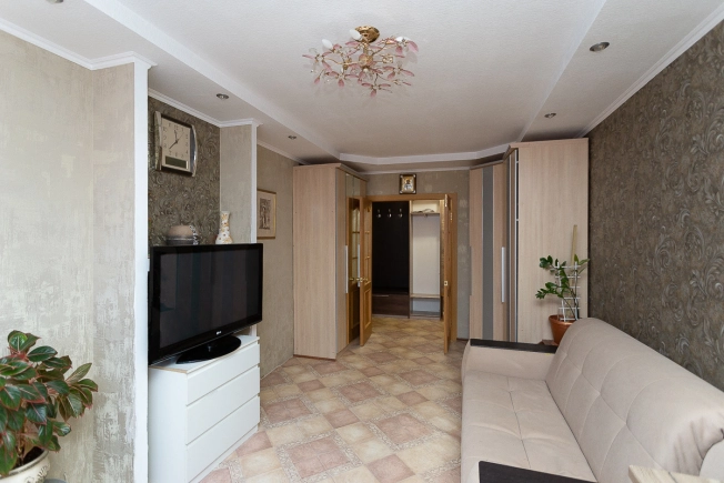 Купить трехкомнатную квартиру на вторичке в Владимирской области. Вариант № 7748581, 7, площадь - квм, цена 6390000 рублей