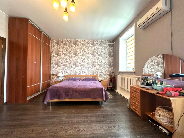 Купить четырехкомнатную квартиру в Иванове. Вариант № 45675, 9, площадь -  квм, цена 11500000 рублей