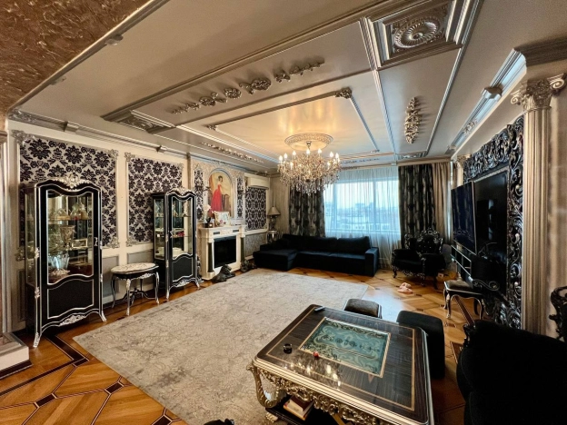 Купить квартиру на улице Ленинский проспект в Москве. Вариант № 32185, 33, площадь -  квм, цена 89500000 рублей