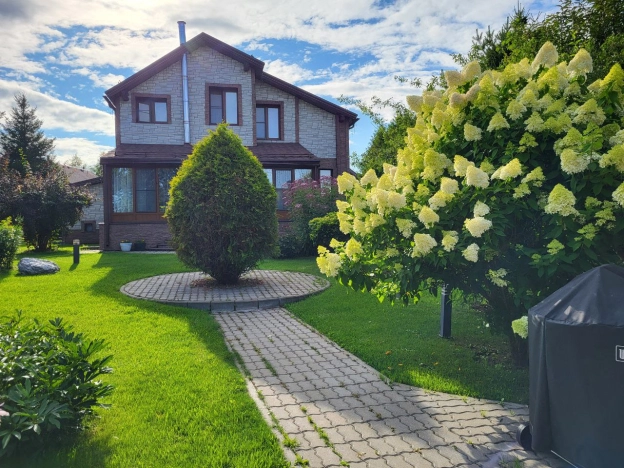 Купить дом в Москве. Вариант № 932573, 24, площадь - квм, цена 28000000 рублей