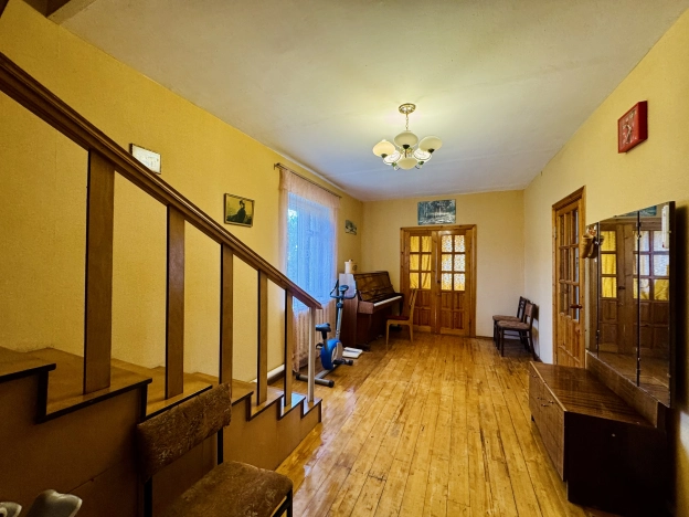 Купить дом в Микрорайоне Пролески, Старый Оскол в Старом Осколе. Вариант № 6153459, 7, площадь -  квм, цена 9000000 рублей