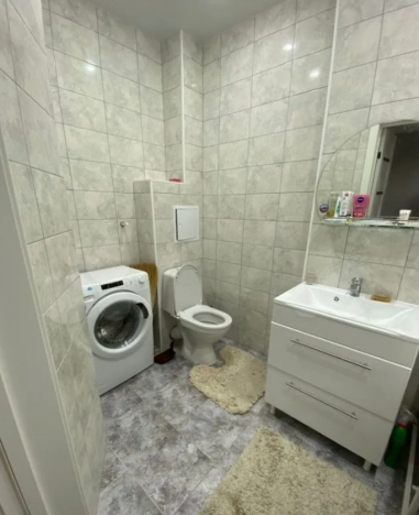 Купить однокомнатную квартиру на улице В.И. Ленина в Элисте. Вариант № 51082, 5, площадь -  квм, цена 5200000 рублей