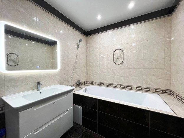 Купить трехкомнатную квартиру в Микрорайоне Арбеково, Октябрьский район в Пензе. Вариант № 1041126, 9, площадь -  квм, цена 9990000 рублей