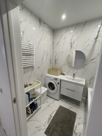 Купить двухкомнатную квартиру в районе Центральный в Калининграде. Вариант № 8153840, 10, площадь -  квм, цена 7200000 рублей