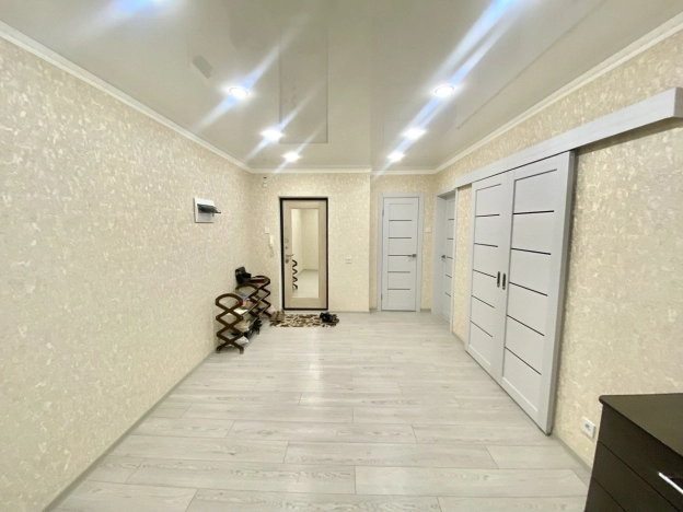 Купить трехкомнатную квартиру на улице Губкина в Белгороде. Вариант № 36822, 13, площадь -  квм, цена 10300000 рублей