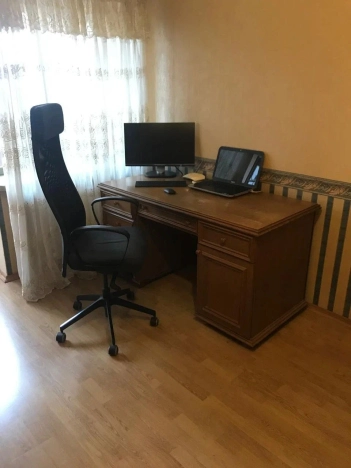 Купить трехкомнатную квартиру в Ростовской области. Вариант № 10470859, 22, площадь -  квм, цена 7850000 рублей