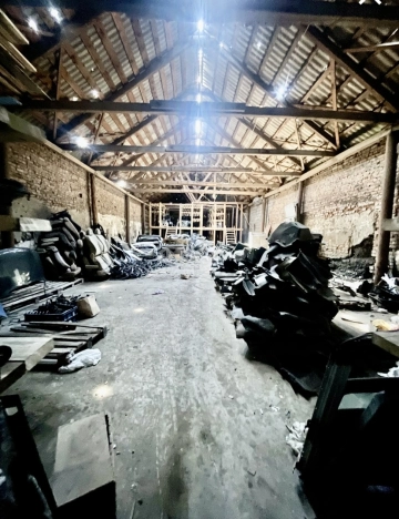 Купить коммерческую недвижимость в Бийске. Вариант № 8449577, 13, площадь - квм, цена 6900000 рублей