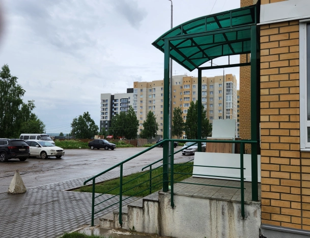 Купить коммерческую недвижимость свободного назначения в Сыктывкаре. Вариант № 21019, 10, площадь -  квм, цена 18500000 рублей