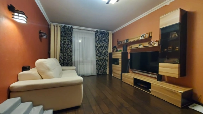 Купить двухкомнатную квартиру в Одинцове. Вариант № 6282031, 17, площадь -  квм, цена 9200000 рублей