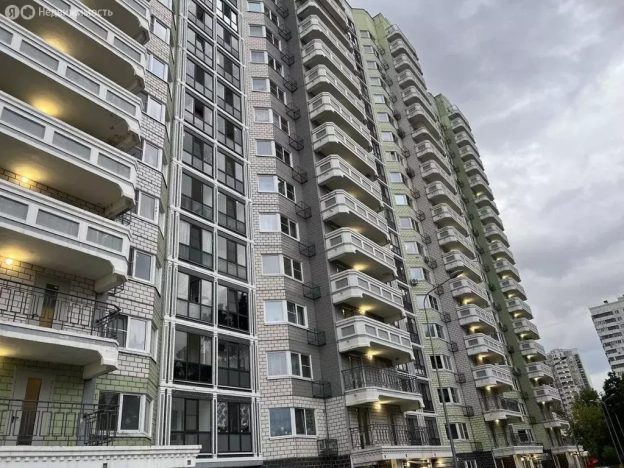 Купить квартиру в Москве. Вариант № 10175455, 3, площадь - квм, цена 18999000 рублей