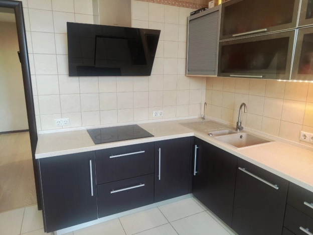 Купить двухкомнатную квартиру на улице Линейная в Новосибирской области. Вариант № 9304074, 2, площадь -  квм, цена 8000000 рублей