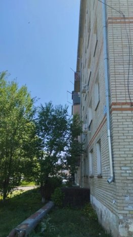 Купить трехкомнатную квартиру в Приморском крае. Вариант № 45915, 19, площадь -  квм, цена 1950000 рублей