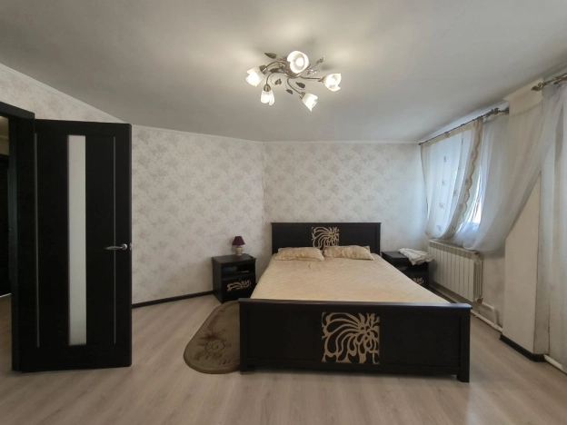 Купить дом на улице Белокаменная в Улан-Удэ. Вариант № 21643, 15, площадь -  квм, цена 8300000 рублей