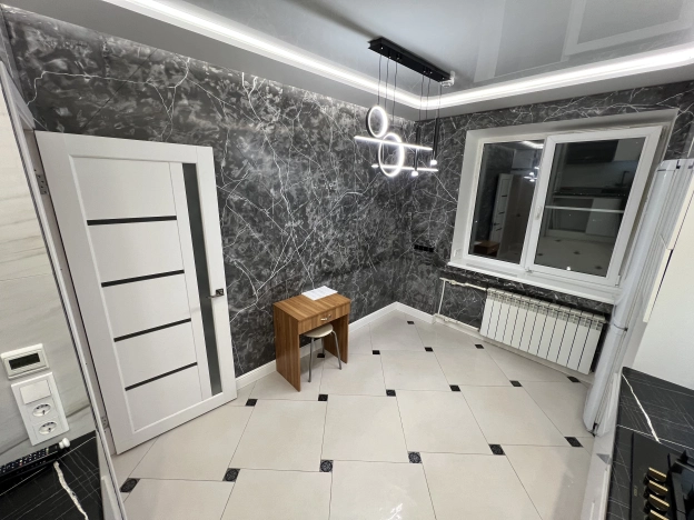 Купить трехкомнатную квартиру в Микрорайоне Лимончики, Ковров в Коврове. Вариант № 8893210, 3, площадь -  квм, цена 5750000 рублей