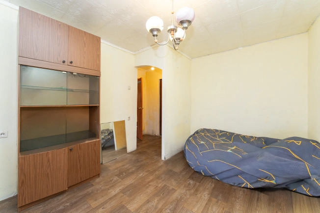 Купить однокомнатную квартиру на улице Хвойная в Республике Башкортостан. Вариант № 7580490, 6, площадь -  квм, цена 1650000 рублей