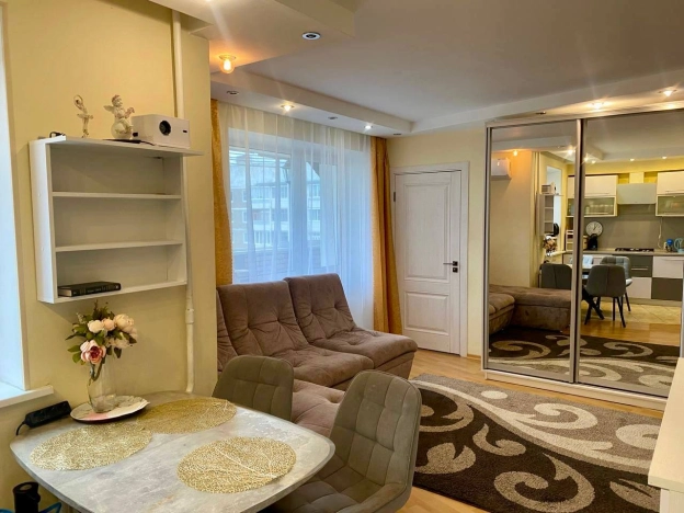 Купить квартиру в Иванове. Вариант № 10265642, 3, площадь -  квм, цена 7825000 рублей