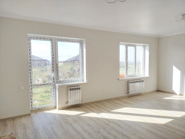 Купить дом на улице Везельская в Белгороде. Вариант № 5462721, 3, площадь -  квм, цена 10500000 рублей