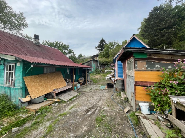 Купить дом в Южно-Сахалинске. Вариант № 5762, 4, площадь -  квм, цена 3400000 рублей