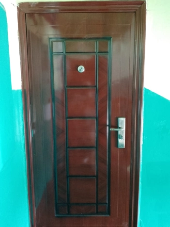 Купить трехкомнатную квартиру в Амурской области. Вариант № 213502, 4, площадь -  квм, цена 2500000 рублей