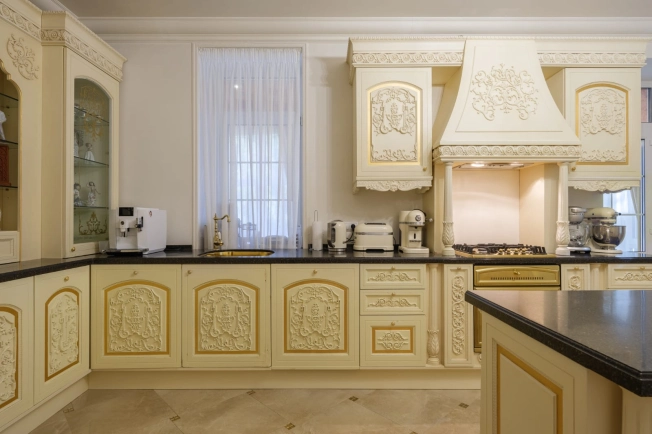 Купить дом у метро Румянцево в Москве. Вариант № 15551, 30, площадь -  квм, цена 145000000 рублей