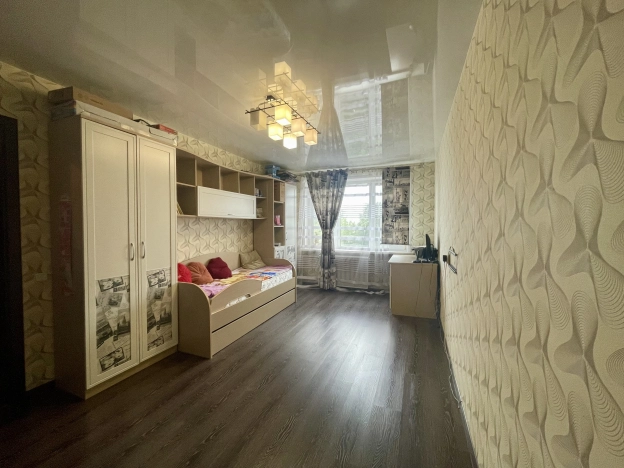 Купить трехкомнатную квартиру в Лакинске. Вариант № 668497, 18, площадь -  квм, цена 5665000 рублей