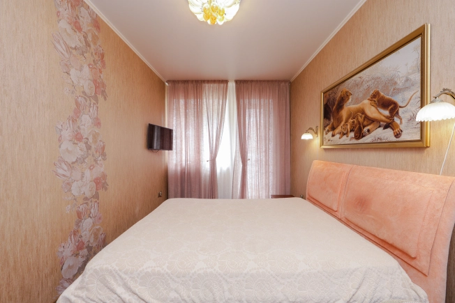 Купить двухкомнатную квартиру в районе Центральный в Калининграде. Вариант № 2901000, 13, площадь -  квм, цена 8000000 рублей