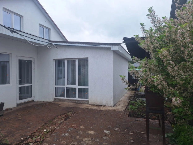 Купить дом в Микрорайоне Советский, Стерлитамак в Стерлитамаке. Вариант № 42667, 28, площадь -  квм, цена 7500000 рублей