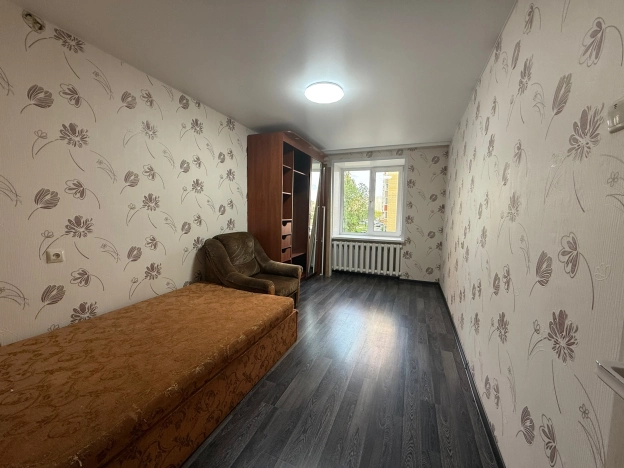 Купить четырехкомнатную квартиру в Вологде. Вариант № 53776, 15, площадь -  квм, цена 6950000 рублей