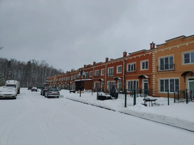 Купить трехкомнатную квартиру на улице Железнодорожная в Тюменской области. Вариант № 2592370, 22, площадь -  квм, цена 7200000 рублей