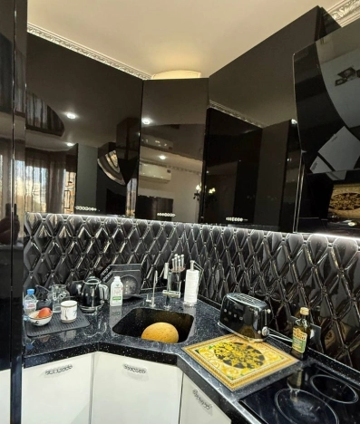 Купить квартиру в Москве. Вариант № 8278263, 3, площадь -  квм, цена 35650000 рублей