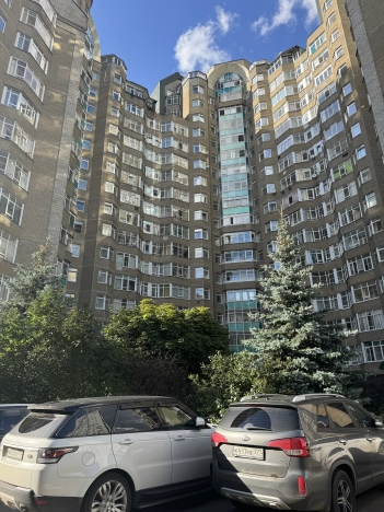 Купить квартиру в ЮЗАО в Москве. Вариант № 1916728, 18, площадь -  квм, цена 36500000.0000 рублей