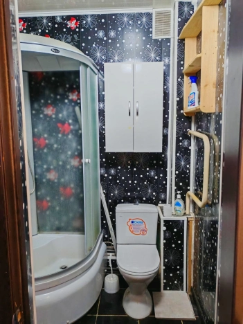 Купить квартиру на улице Ленина в Камешкове. Вариант № 2851996, 11, площадь -  квм, цена 2550000 рублей