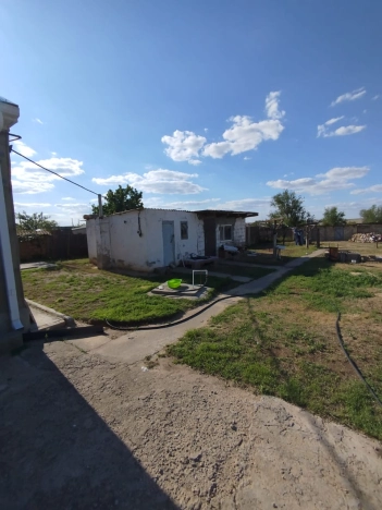 Купить дом в Элисте. Вариант № 40690, 16, площадь -  квм, цена 5300000 рублей