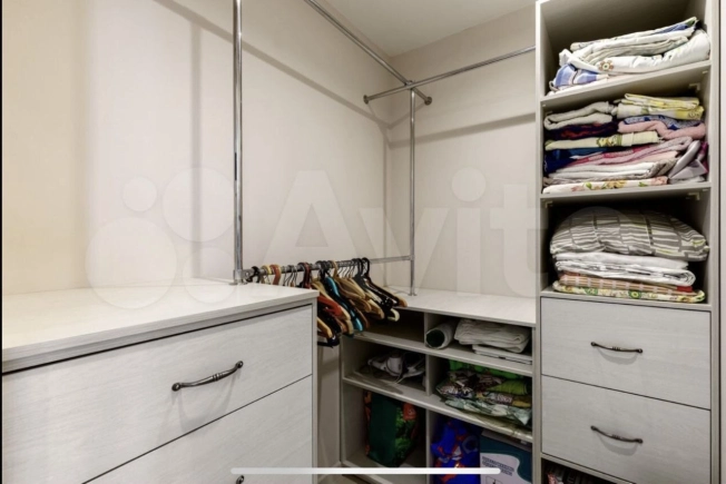 Купить двухкомнатную квартиру в Ростовской области. Вариант № 6811379, 18, площадь -  квм, цена 7800000 рублей