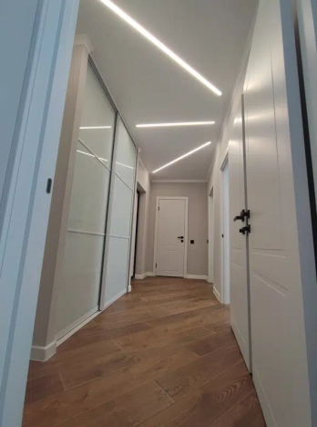 Купить двухкомнатную квартиру в Ростовской области. Вариант № 9706313, 6, площадь -  квм, цена 9550000 рублей