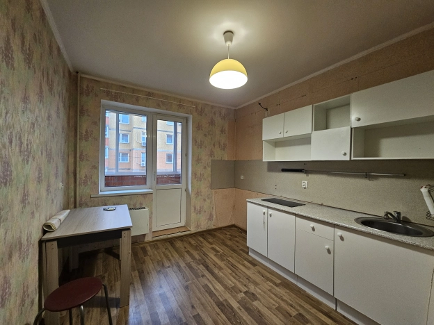 Купить однокомнатную квартиру на вторичке на улице 2-й Фабричный проезд в Пушкине. Вариант № 8998797, 6, площадь - квм, цена 4800000 рублей