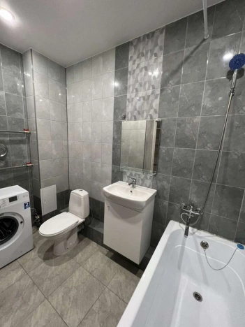 Снять однокомнатную квартиру в Новосибирске. Вариант № 9303487, 12, площадь -  квм, цена 35000 рублей