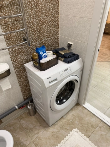 Снять квартиру в Тобольске. Вариант № 9884186, 6, площадь -  квм, цена 65000 рублей