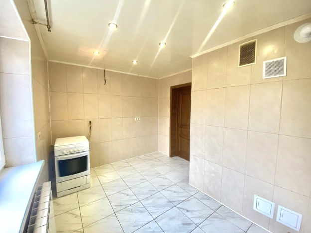 Купить дом в Белгороде. Вариант № 9957043, 17, площадь -  квм, цена 6250000 рублей