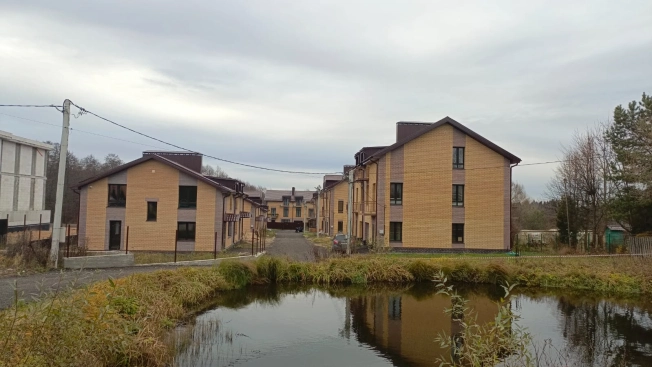 Купить таунхаус в Камешкове. Вариант № 11946, 0, площадь - квм, цена 7950000 рублей